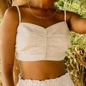 MIRTH Crop Top in Oatmeal size medium